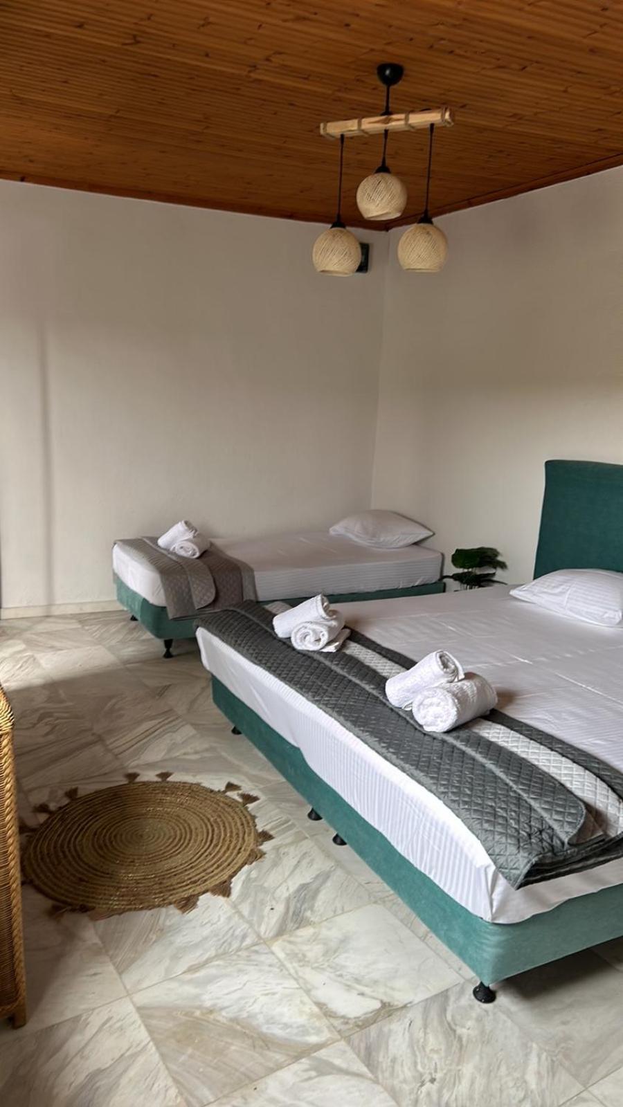 Marele Hills Apartments Nea Fokea Room photo